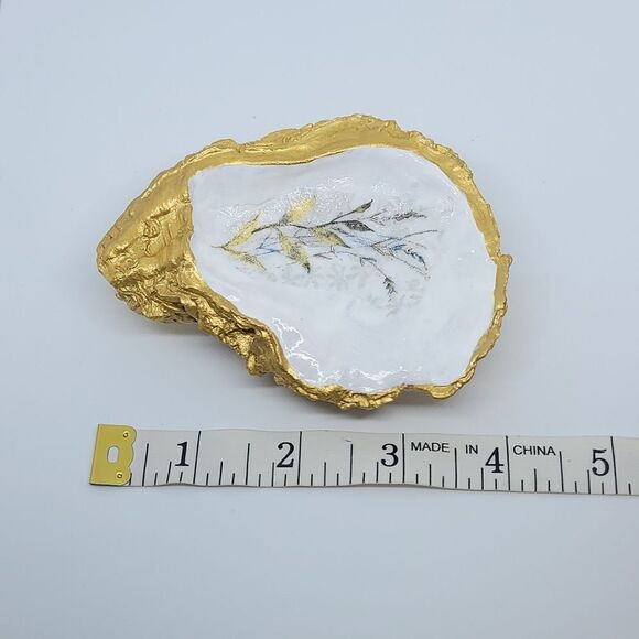 Floral oystershell ring holder/ trinket tray - Picture 4 of 6